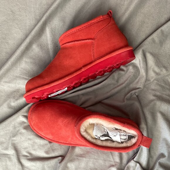 BearPaw Shorty red womens boots - Picture 1 of 3